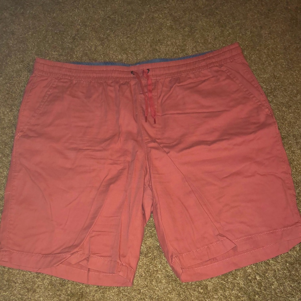 Men’s shorts; Sonoma; XL; salmon